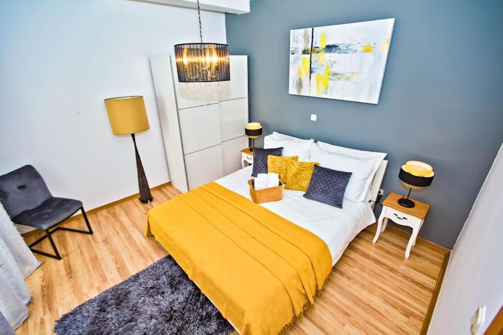 Apartman Tino With Two Sunny Terace Χβαρ Εξωτερικό φωτογραφία